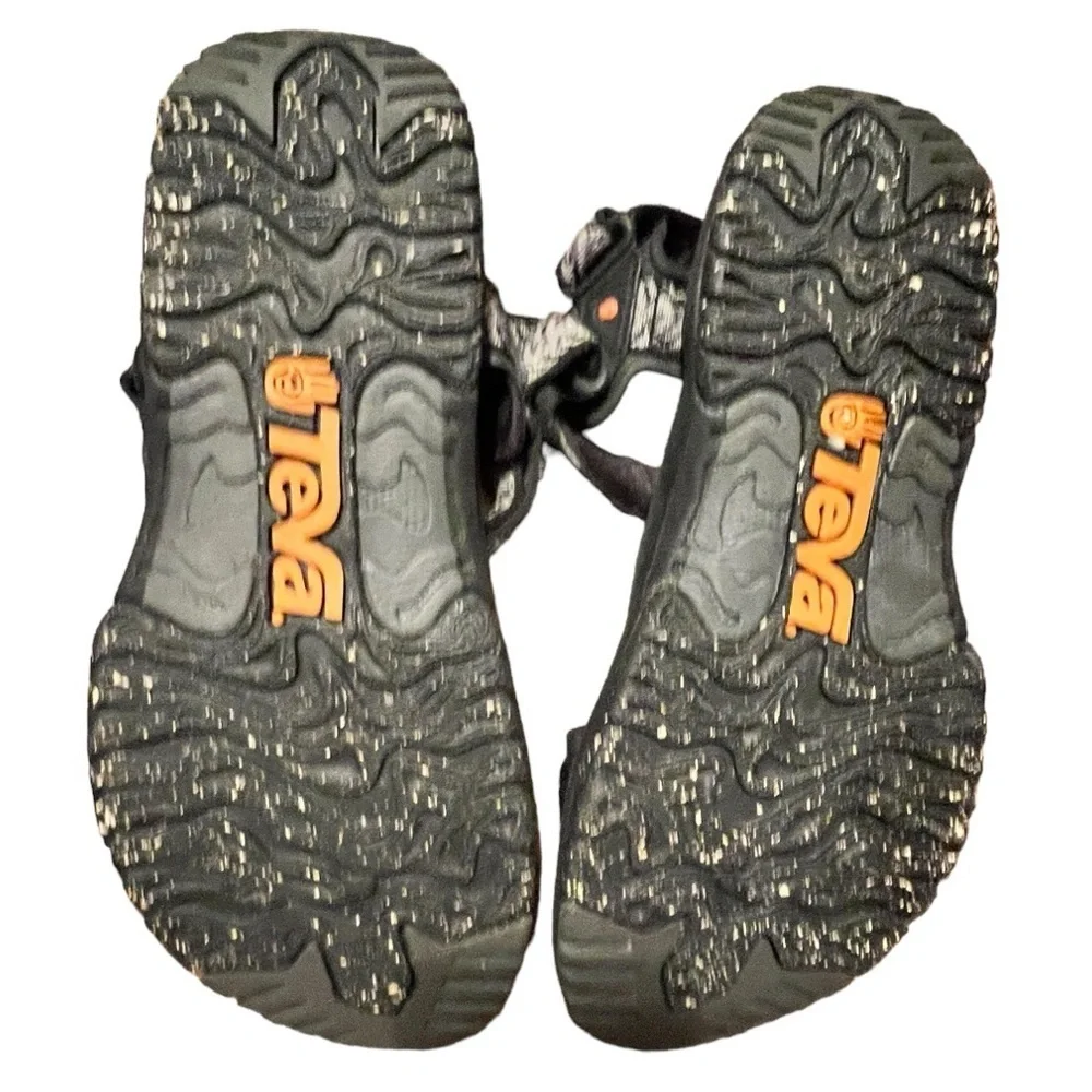 Teva Velcro‎ Sandals